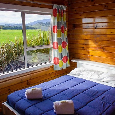 Little Wanganui Hotel エクステリア 写真
